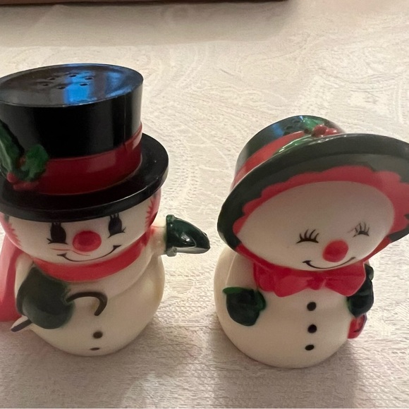 Hallmark Other - Hallmark Snowman Salt and Pepper Shakers - Black, Red, Green, White